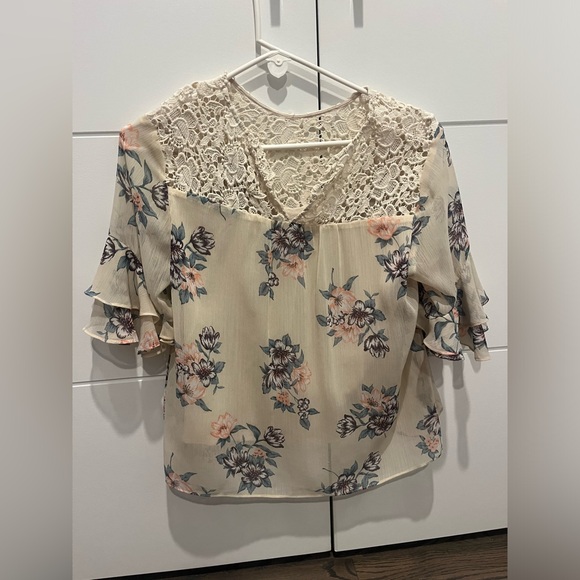 Altar’d State Lace Floral Blouse - Picture 3 of 3